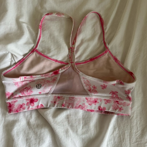 Lululemon sports bra - Picture 2 of 2